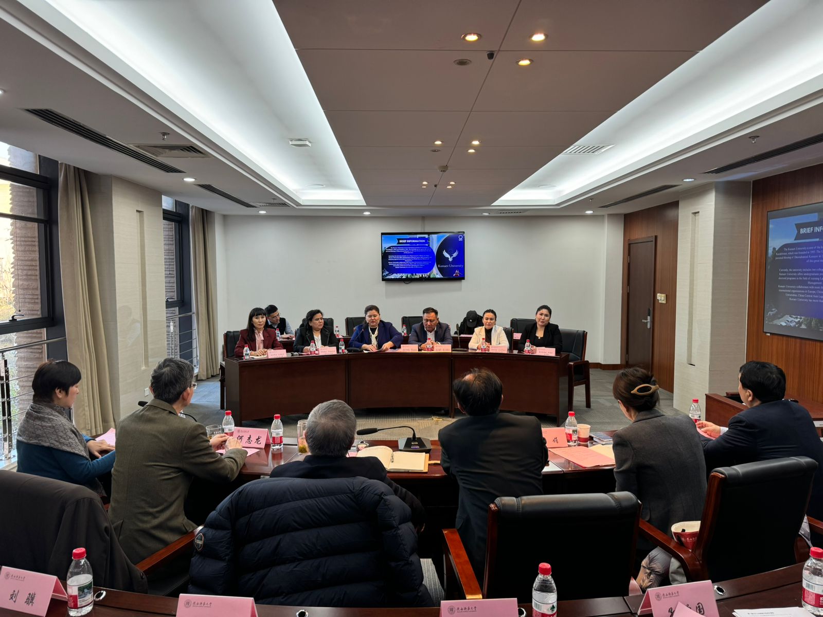 Делегация Университета Кунаева посетила Шэньсийский педагогический университет (Китай)