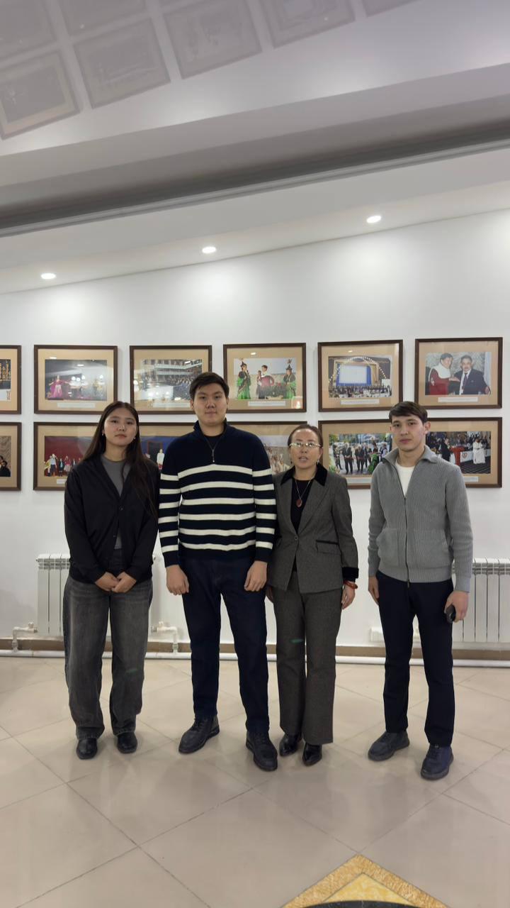 Студенты Университета Кунаева посетили спектакль «Кара».