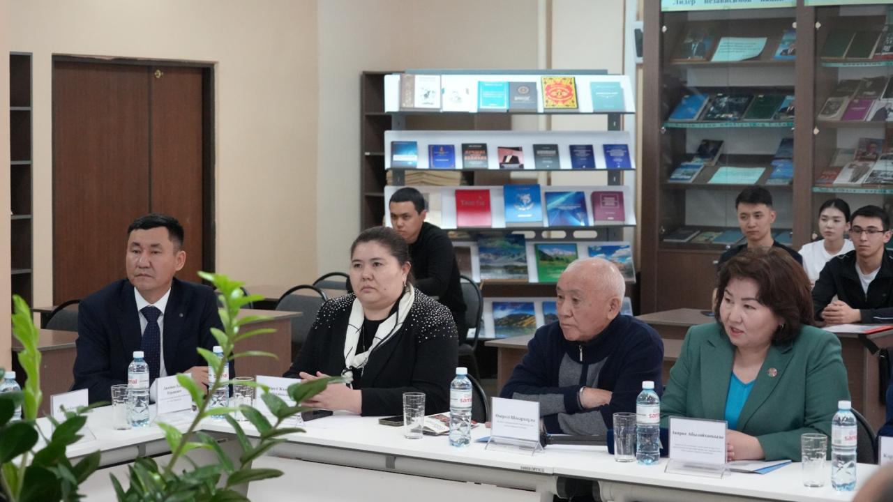 Торжественное открытие выставки «Уголок обмена книгами»